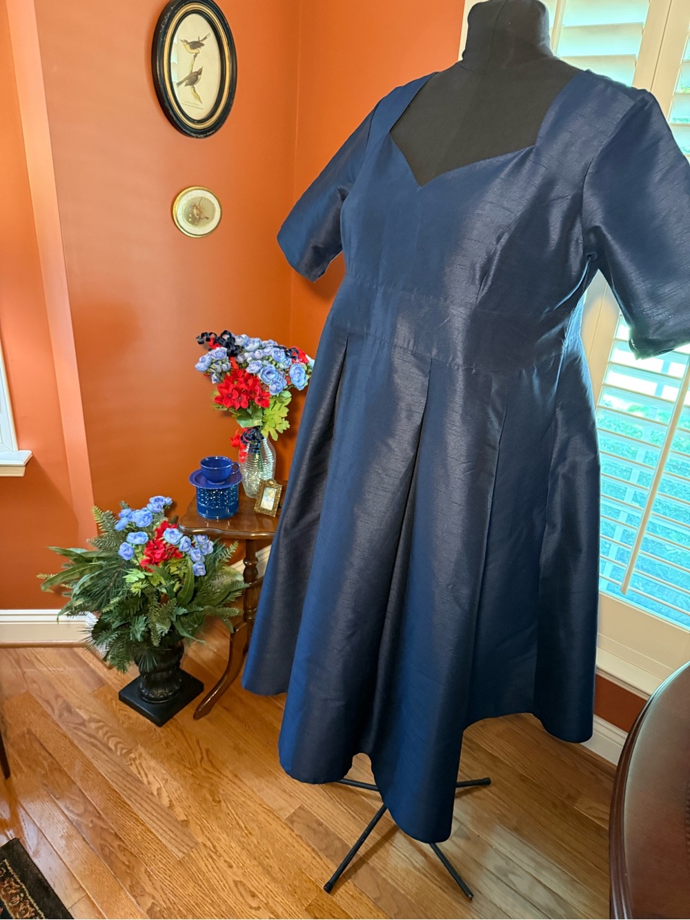 Elegant Navy Cocktail Dress w/ Sweetheart Neckline/Maternity flexibility